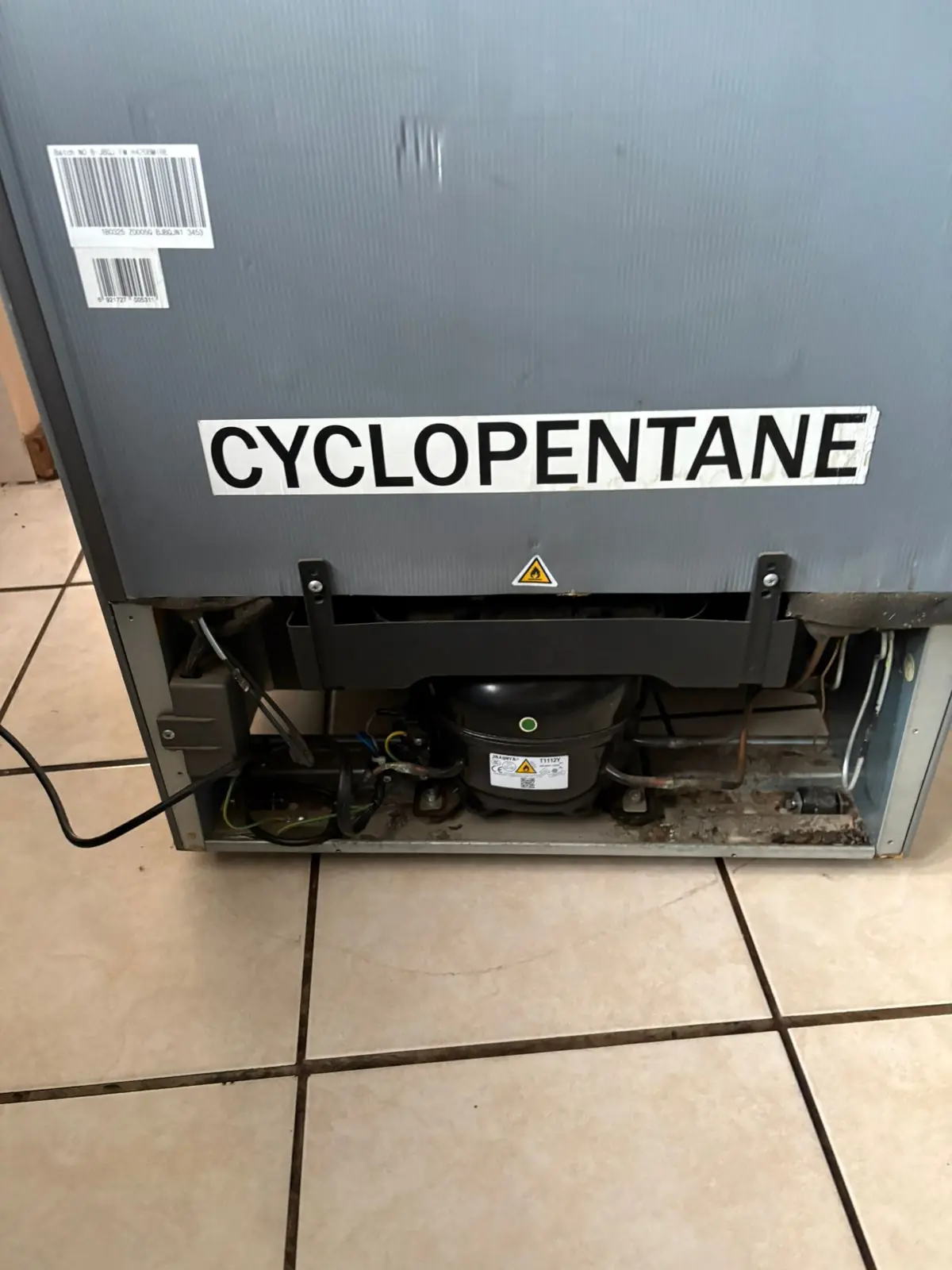 Display fridge repair repair assessment in Centurion